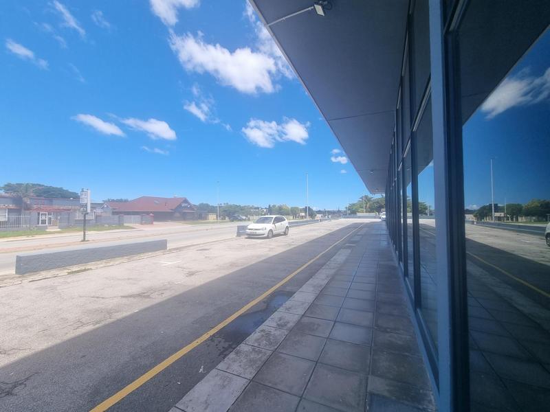 To Let commercial Property for Rent in Walmer Eastern Cape